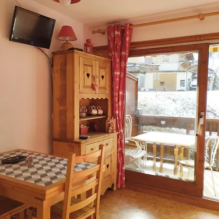 Apartment Village Areches